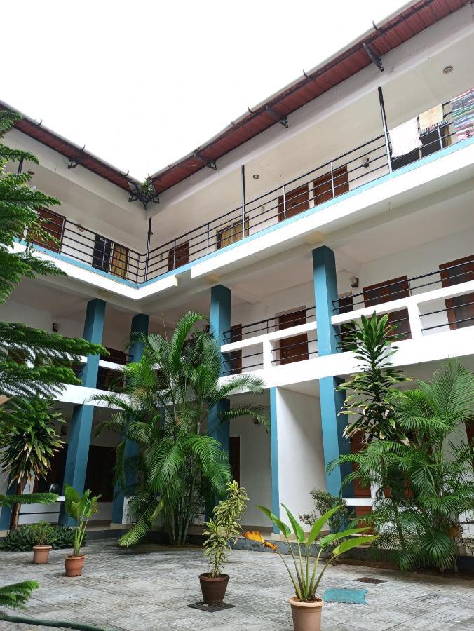 นิว โควาลัม บีช โฮเต็ล Hotel โกวาลัม ภายนอก รูปภาพ