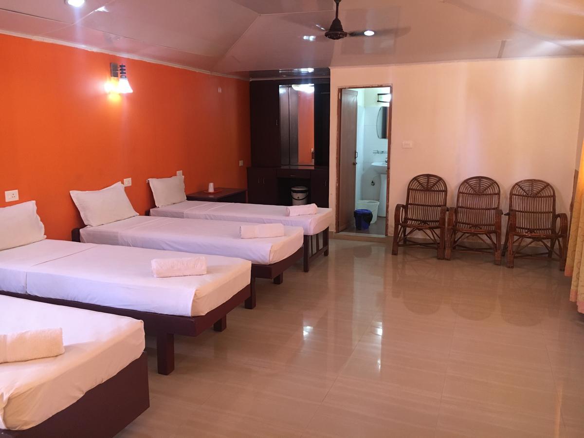 นิว โควาลัม บีช โฮเต็ล Hotel โกวาลัม ภายนอก รูปภาพ